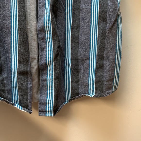 Vintage Faded Glory Striped Blue Button Up - Picture 3 of 7